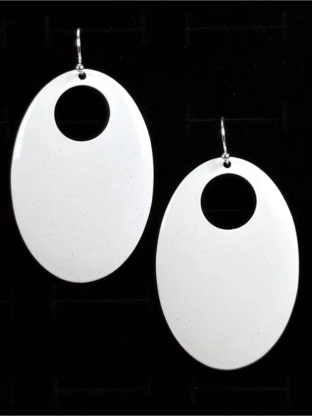 Vintage silvertone and white long retro pierced earrings
